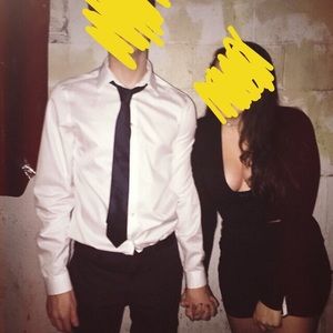 Aritzia black long sleeve tits out top